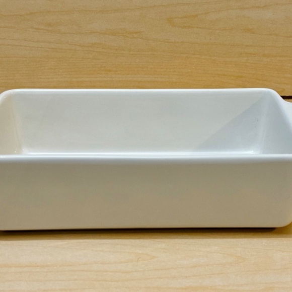 Rae Dunn “Yum” Ceramic Loaf Pan By Magenta - Large Letter Artisan Collection - Picture 4 of 6